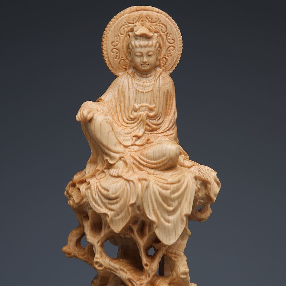 GUANYIN - Tree Sitting Bodhisattva | Handmade Thuja Craft myKyokutō