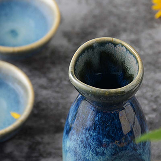 SAKE SET - Japanese Nostalgic Style | Ceramic Bottle & Cups